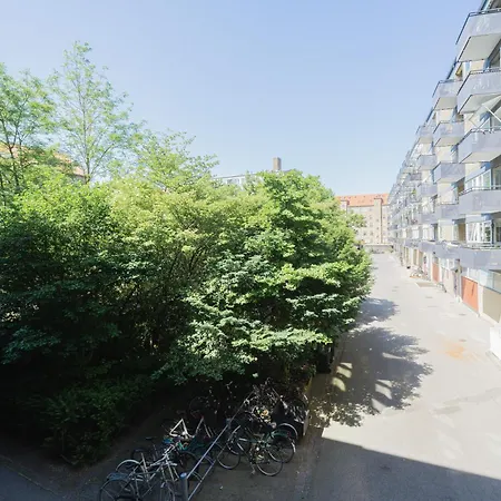 Fantastic 3-br W Balcony In Frederiksberg - 313 Appartement *